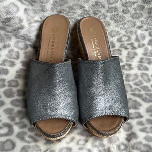 ericmichael shoes handmade in Spain. Sz 7 or 7.5. (Shoe size not specified)